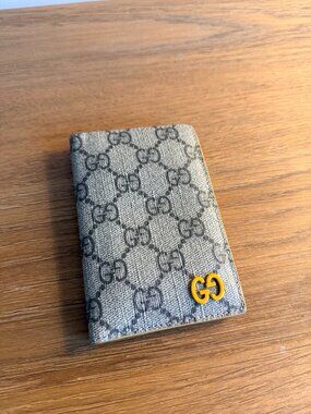 Gucci Yellow Interior GG Long Card Case